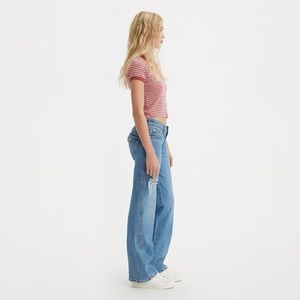 Levi’s low rise flare Jeans 26